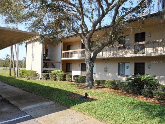 Building Photo - 112 Woodlands Ct