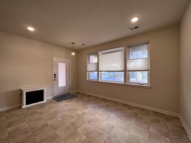 Photo - 5128 Cambria Wy Apartment