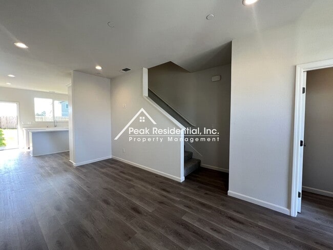 Building Photo - Brand New Sacramento 3bd/2.5ba House With ...