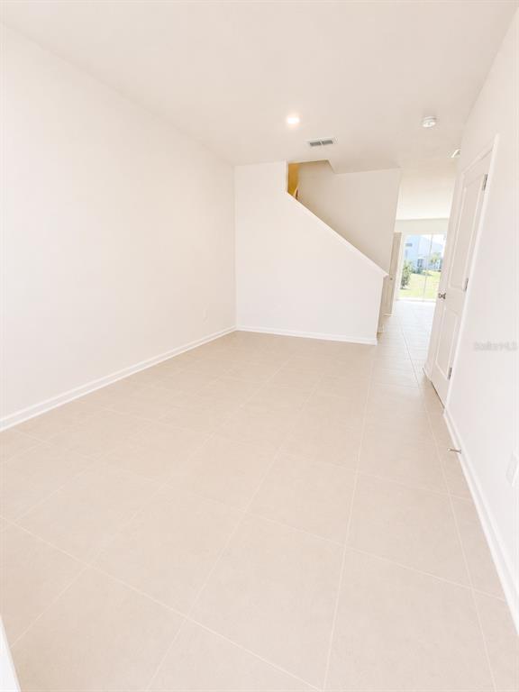 Foto del edificio - 6057 Zen Wy