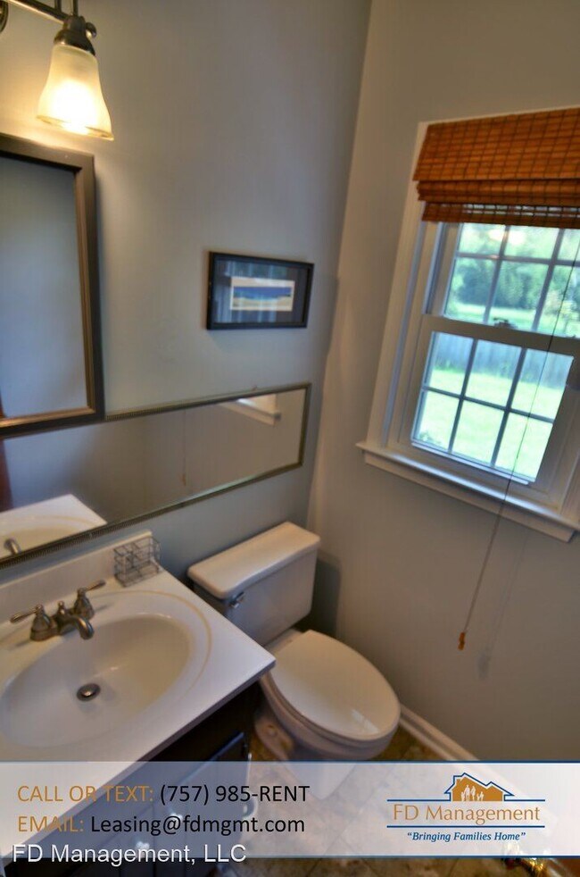 Building Photo - 3 br, 2.5 bath House - 19 Sharon Bass Drive