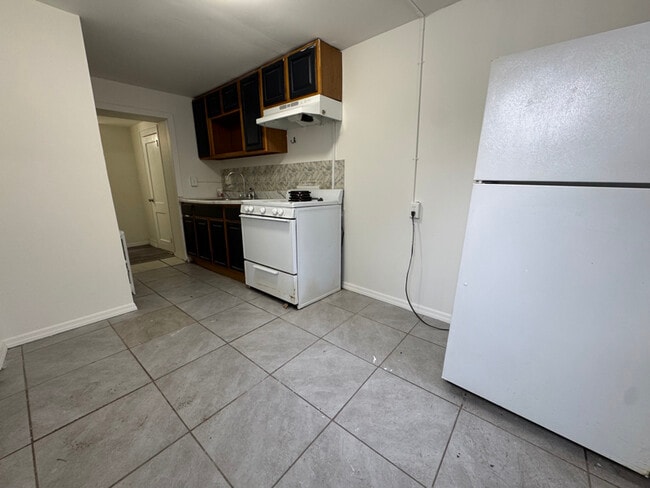 Foto del edificio - 329 Bainbridge St.