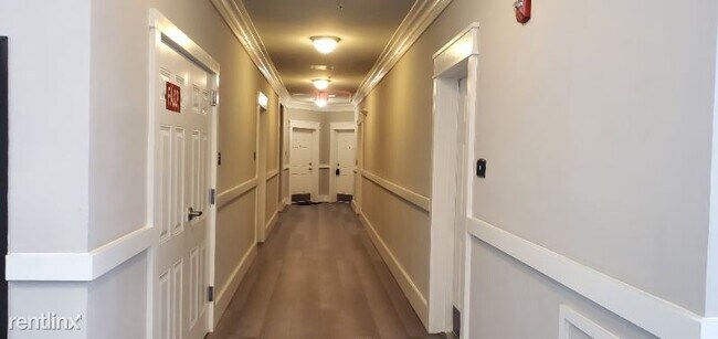 Foto del edificio - 2 br, 2 bath Condo - 3825 Doc Berlin Dr.