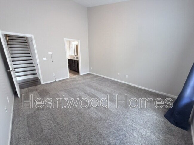 Building Photo - 205 Canal Pl Dr