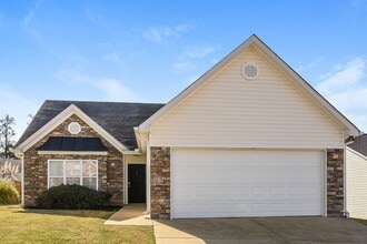 Building Photo - 301 Providence Dr