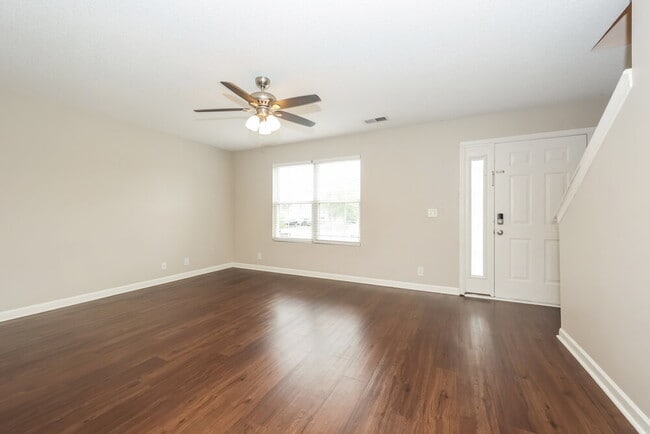 Building Photo - 5066 Cornelius Dr