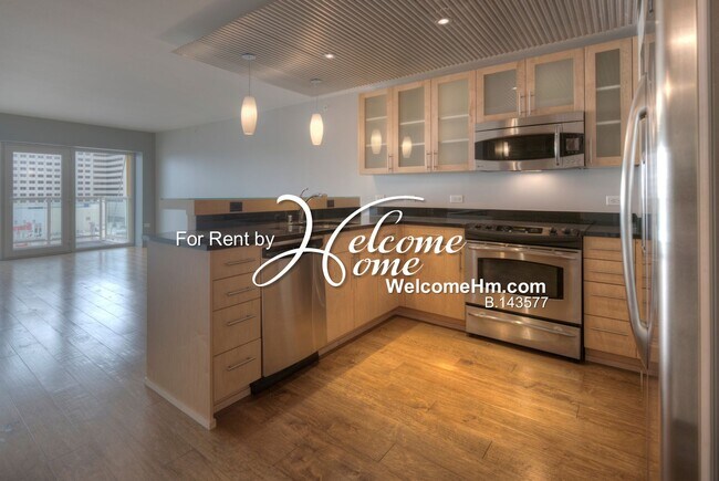 Foto del edificio - Coming Soon - Downtown High-rise Montage A...