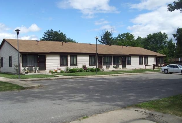 Primary Photo - Arbor Glen Apartments