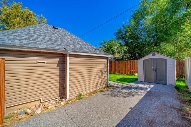 Building Photo - 6525 S 2300 E