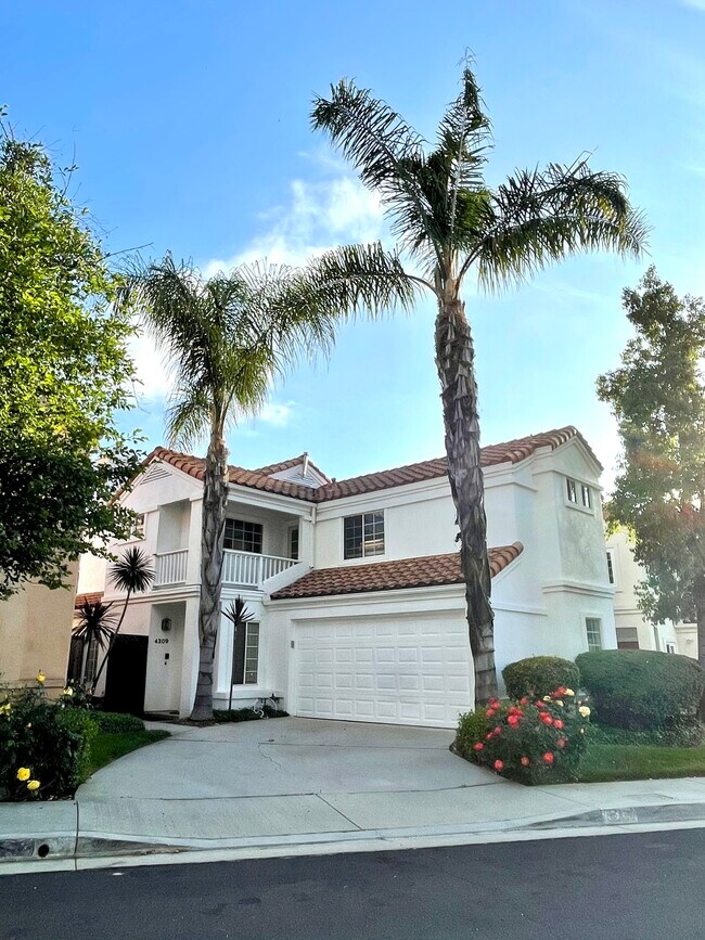 Building Photo - 4309 Willow Glen St
