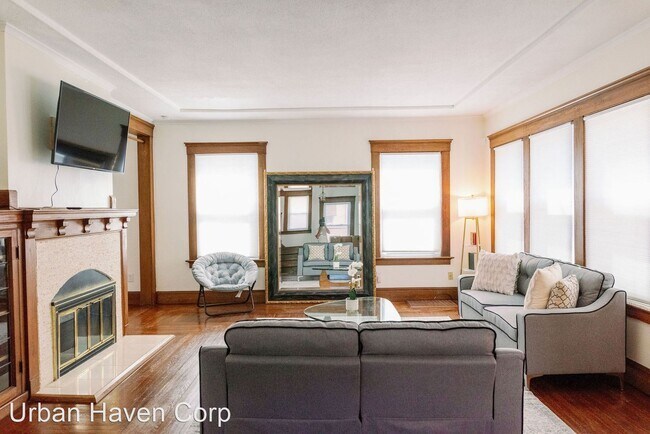 Foto del edificio - 5 br, 2.5 bath House - 409 NORTON PARKWAY