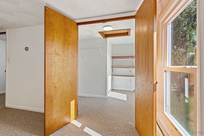 Foto del edificio - 3183 Mohawk St