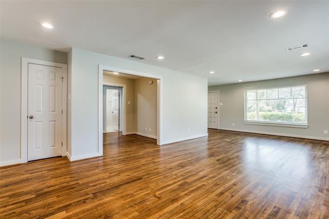 Building Photo - 830 N Buckner Blvd