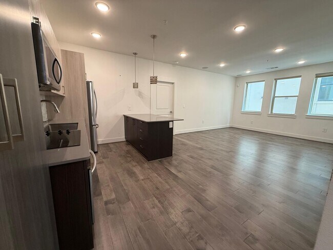Foto del edificio - 4819 Caroline St