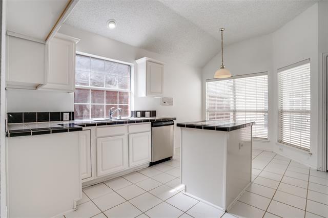 Building Photo - 9504 Preston Vineyard Dr