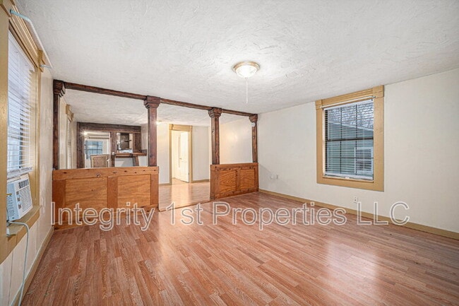 Foto del edificio - 618 N 11th St