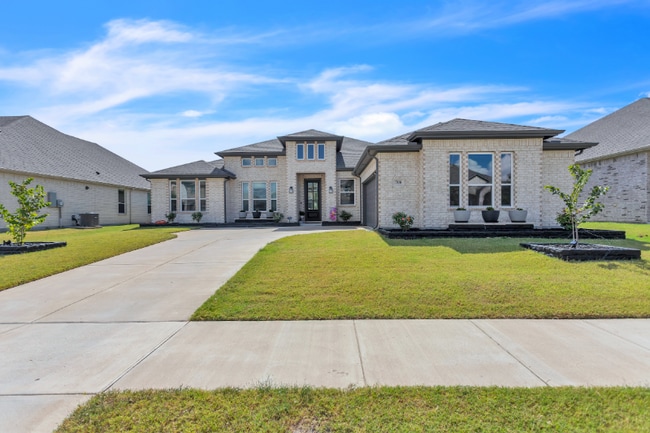 Building Photo - 708 Lemmon Ln