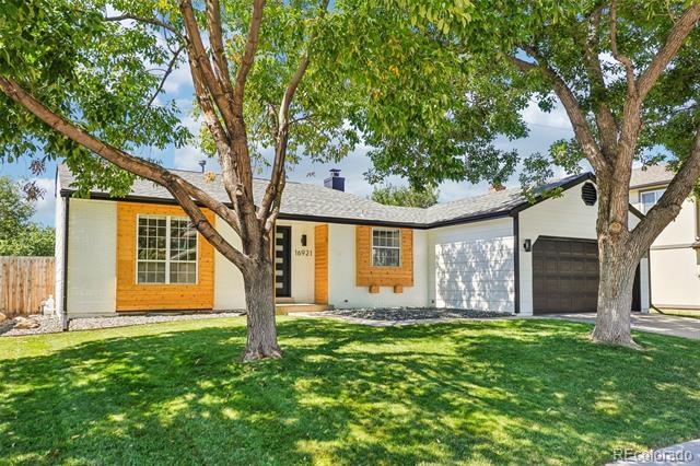 Foto del edificio - 16921 E Progress Cir N