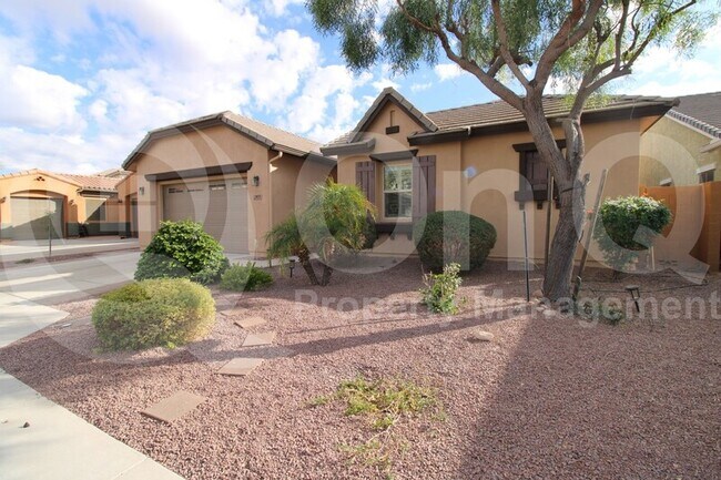 Building Photo - 8039 W Molly Dr