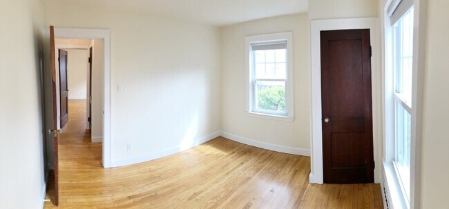 Foto del edificio - Good credit and solid income required!