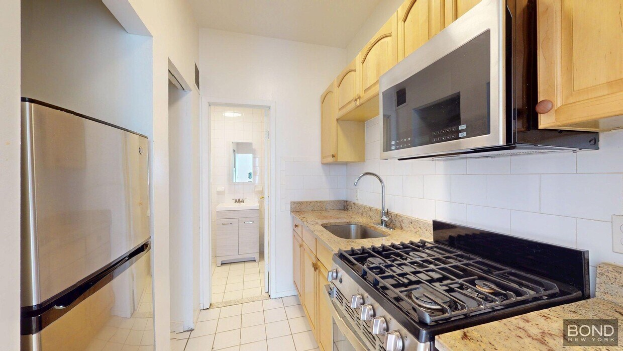 Foto principal - 692 9th Ave