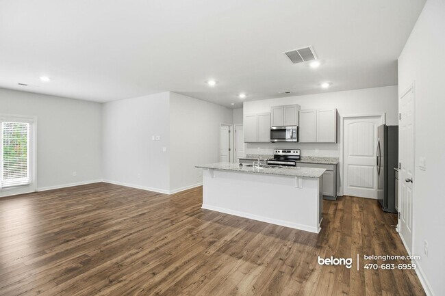 Foto del edificio - 8279 Bluewater Dr