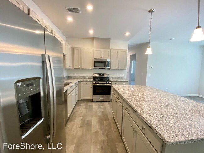 Building Photo - 4 br, 2 bath House - 42 Wylie Court