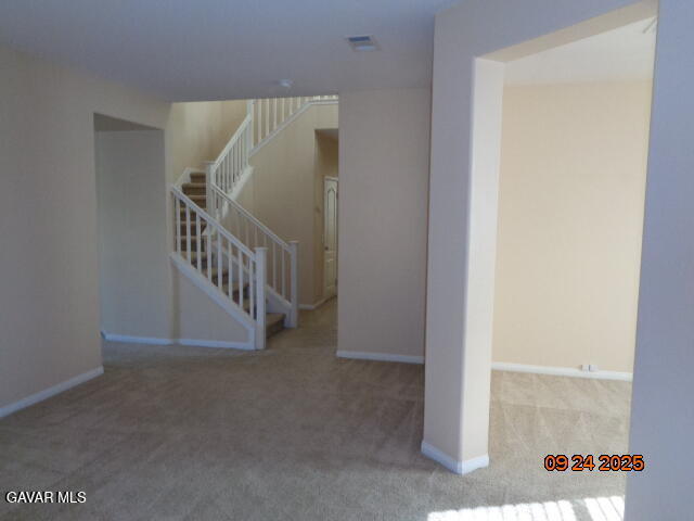 Building Photo - 42308 Klamath Ln