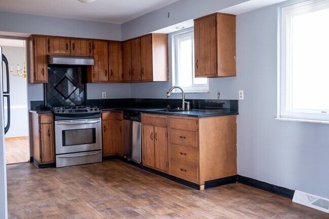 Foto del edificio - 10737 Silverbrook Dr