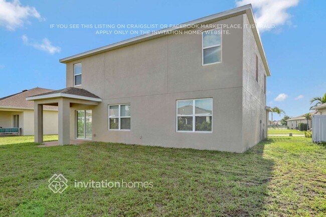 Building Photo - 3427 Cancun Ct