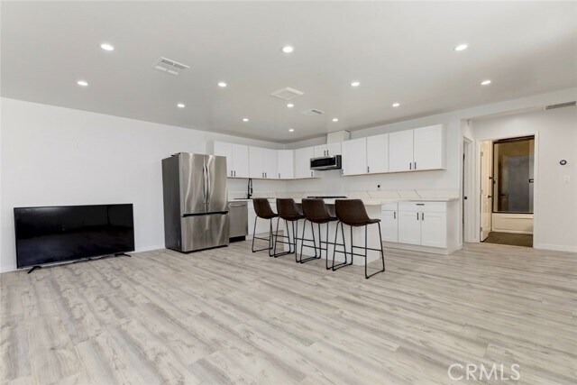 Building Photo - 8209 Bellingham Ave