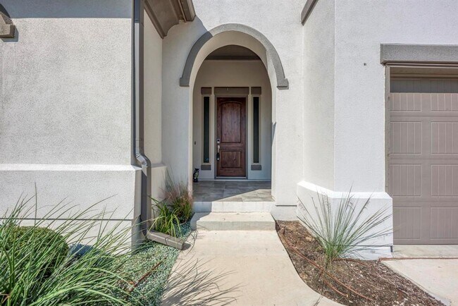 Foto del edificio - 1813 Mazarro Dr