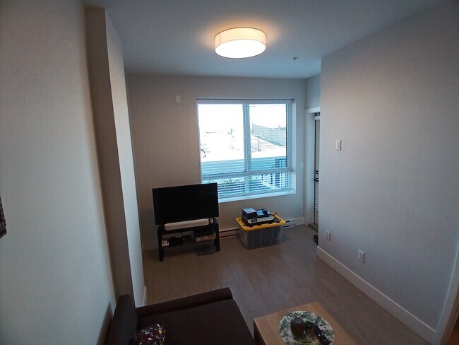 Photo du bâtiment - 20360 Logan Av