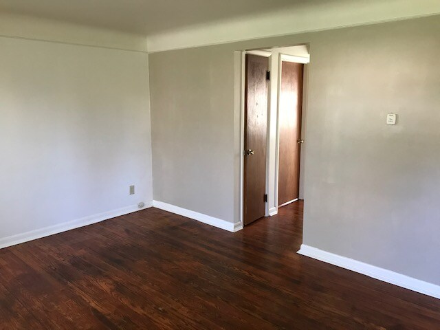 Foto del edificio - 41 Crestview Dr