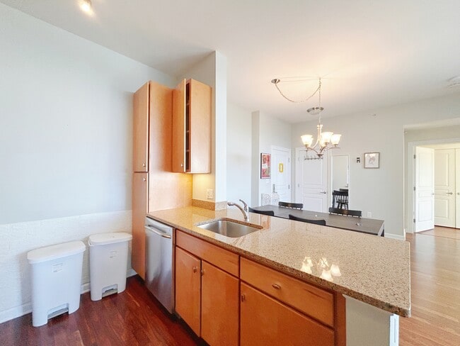 Photo - 4 Repton Pl Townhome