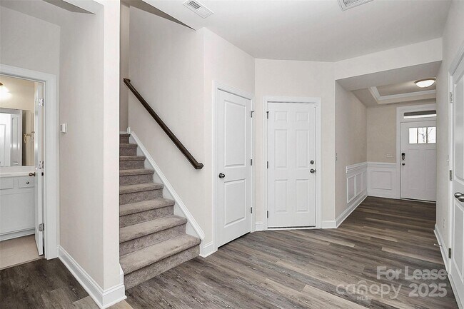 Building Photo - 10436 Glenmere Crk Cir