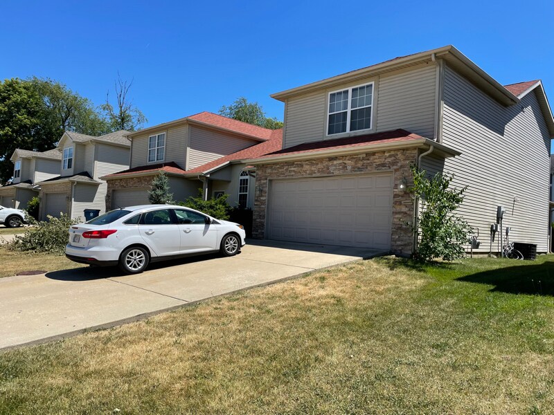 Foto principal - 2007 Halyard Ln