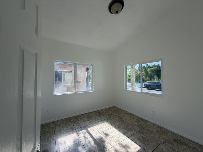 Building Photo - 7216 Yates St