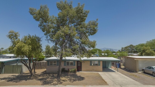 Foto del edificio - 3311 S Jessica Ave