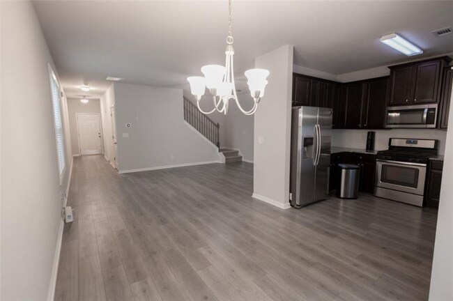 Foto del edificio - 4727 Beacon Ridge Ln