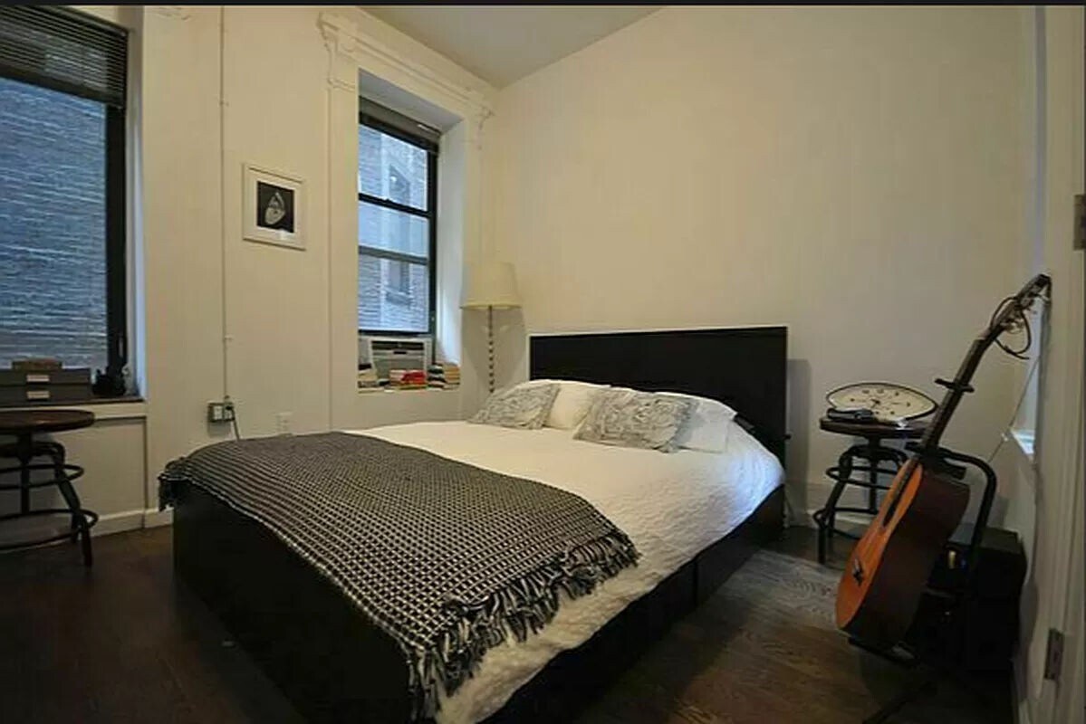 Primary Photo - 250 Broome Street