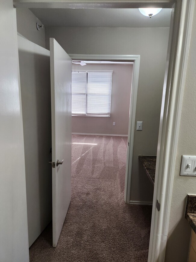 MAA Uptown Village Apartments in Dallas, TX