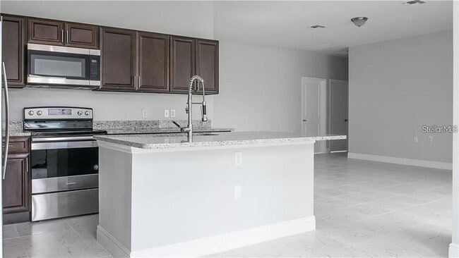 Building Photo - 1 Flatfish Dr