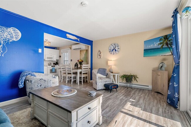 Foto del edificio - 8 Duston Ave