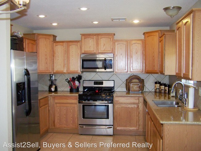 Building Photo - 507 Coronado Dr