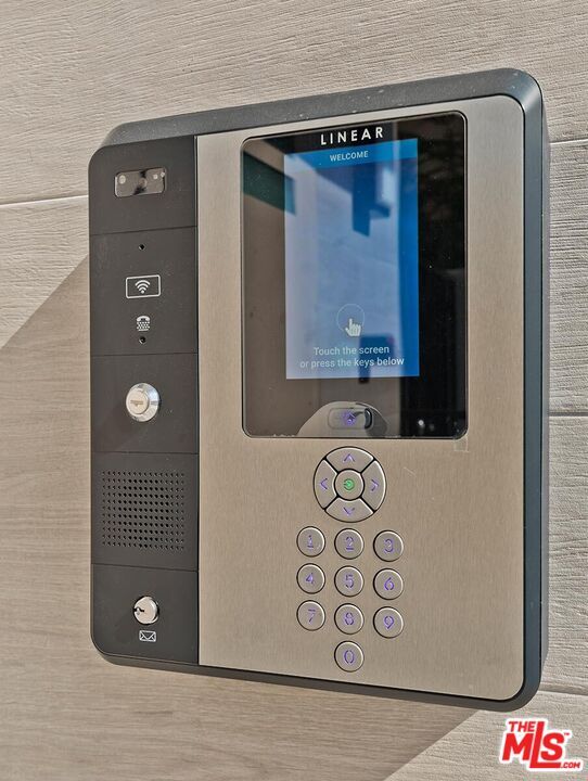 Foto del edificio - 1828 Butler Ave