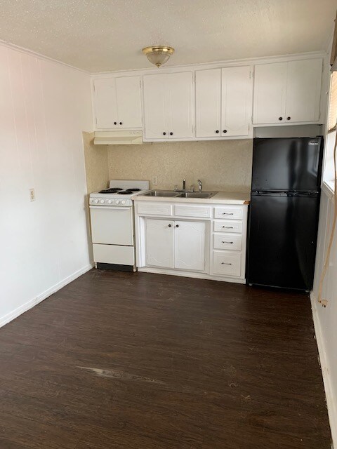 Foto principal - 100 Georgia Pl
