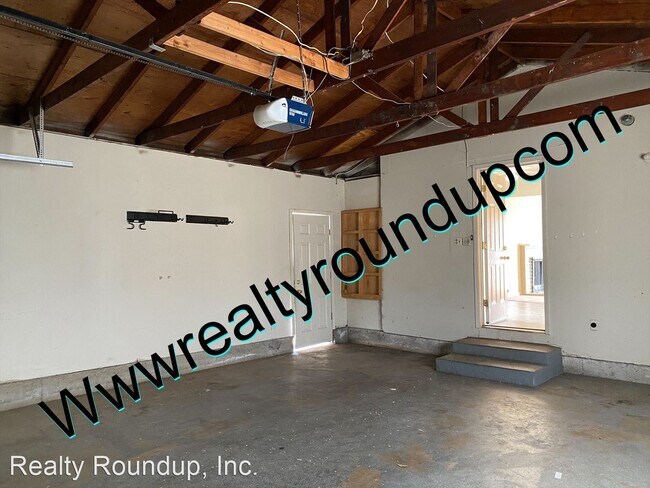 Building Photo - 3 br, 2 bath House - 706 Pio Pica Ave