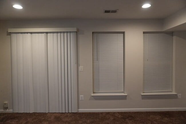 Foto del edificio - 2235 Diloreta Dr