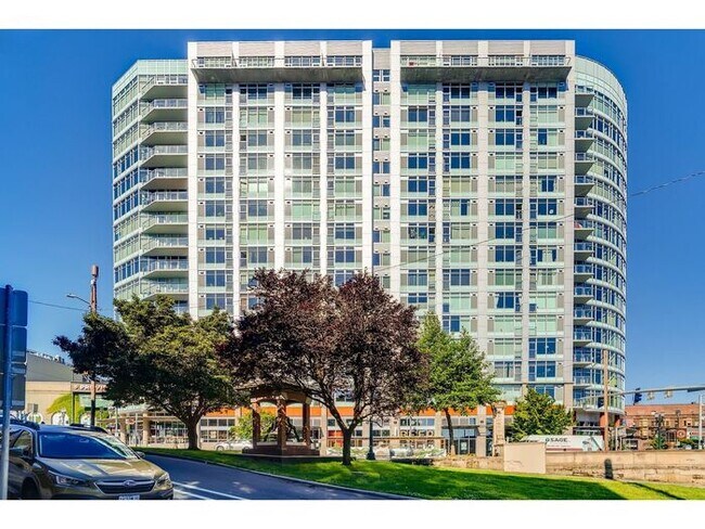 Foto del edificio - Heart of Goose Hollow Furnished Condo W/ V...